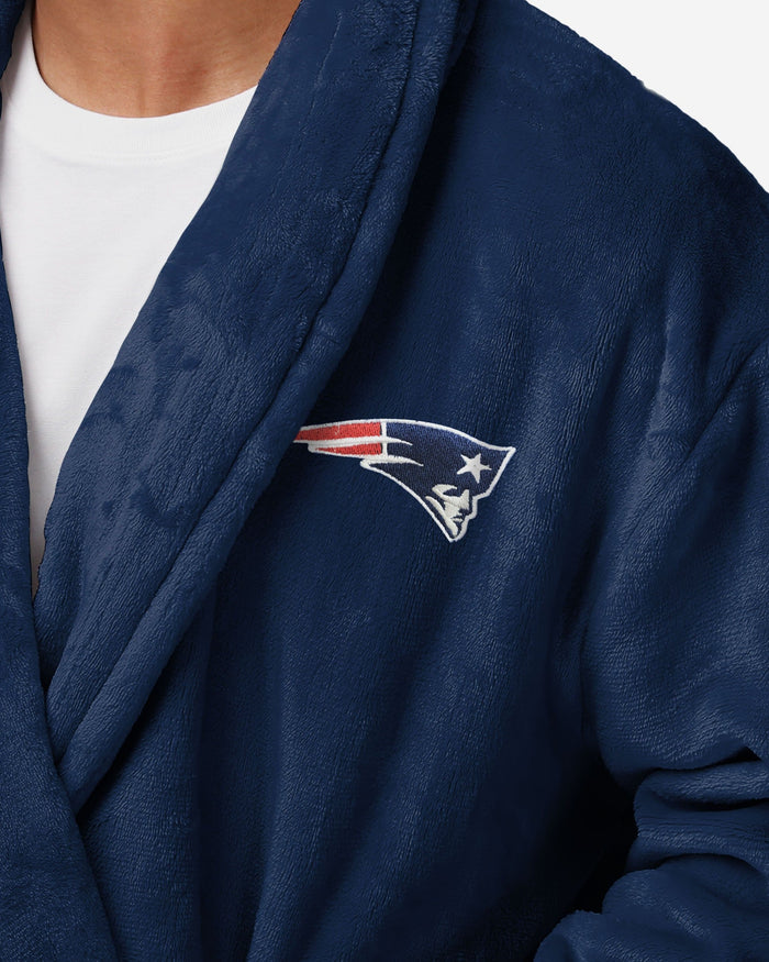 New England Patriots Lazy Day Team Robe FOCO - FOCO.com