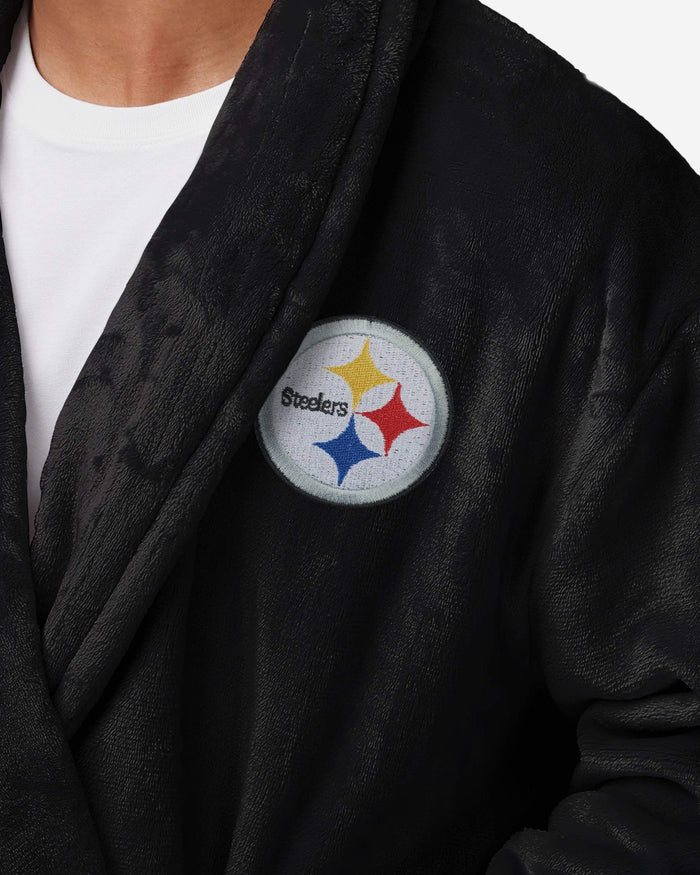 Pittsburgh Steelers Lazy Day Team Robe FOCO - FOCO.com