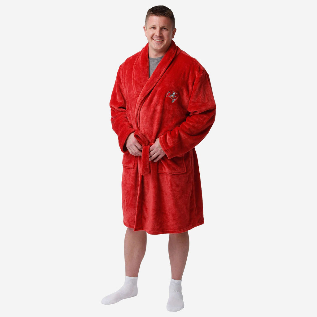 Tom Brady Tampa Bay Buccaneers Lazy Day Team Robe FOCO - FOCO.com