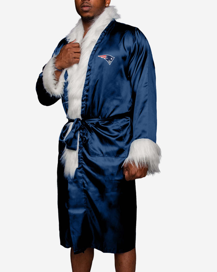 New England Patriots Team Wrestling Robe FOCO - FOCO.com