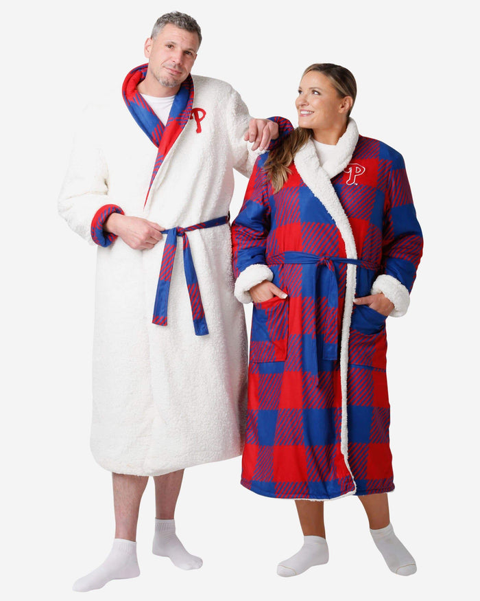 Philadelphia Phillies Lounge Life Reversible Robe FOCO S/M - FOCO.com