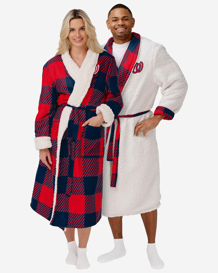 Washington Nationals Lounge Life Reversible Robe FOCO S/M - FOCO.com