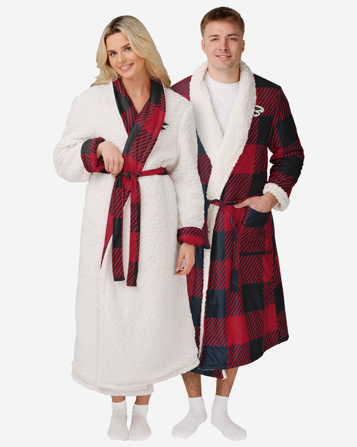 Atlanta Falcons Lounge Life Reversible Robe FOCO S/M - FOCO.com