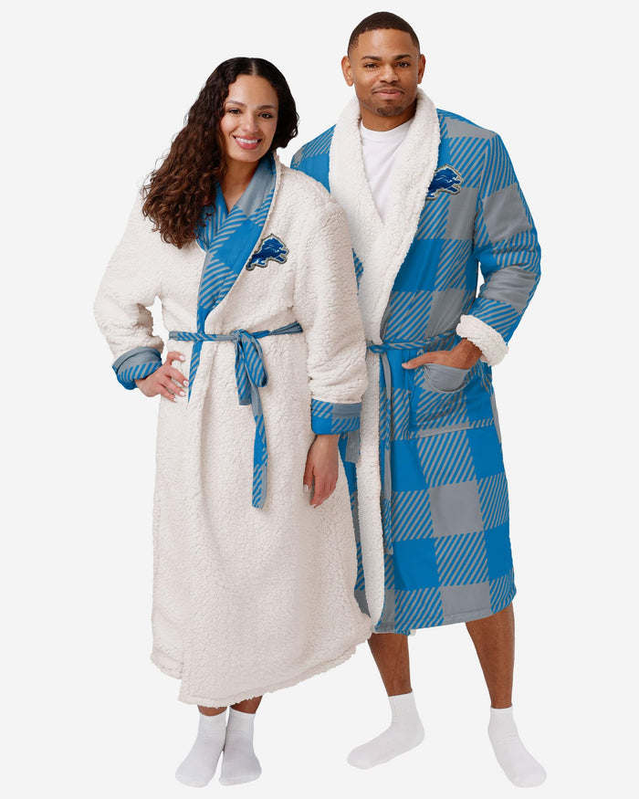 Detroit Lions Lounge Life Reversible Robe FOCO S/M - FOCO.com