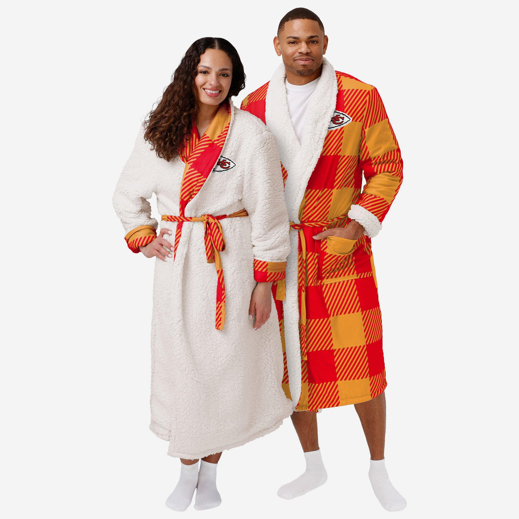 Kansas City Chiefs Lounge Life Reversible Robe FOCO S/M - FOCO.com