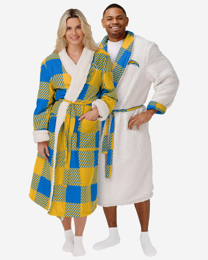 Los Angeles Chargers Lounge Life Reversible Robe FOCO S/M - FOCO.com