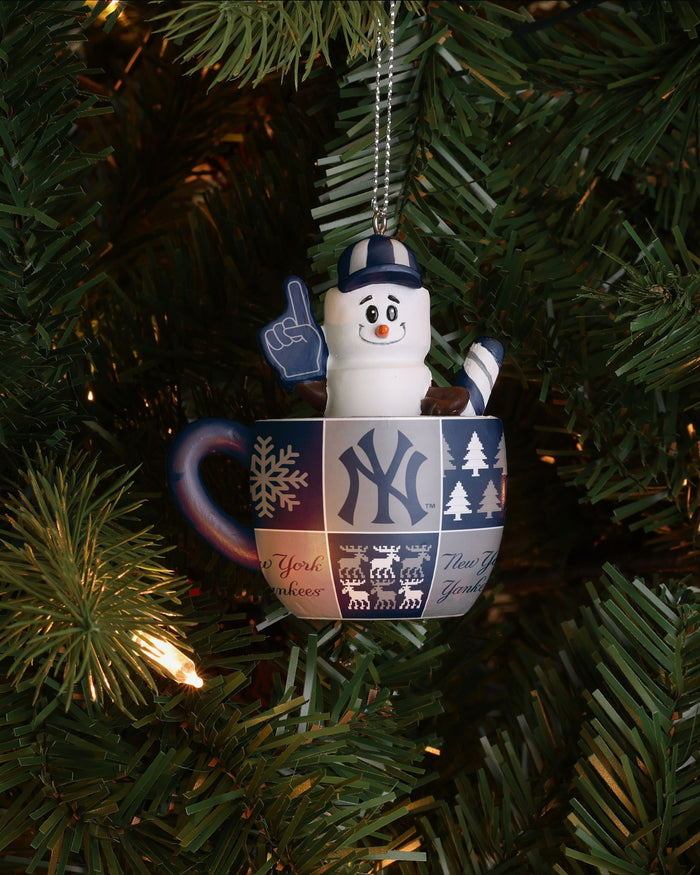 New York Yankees Smores Mug Ornament FOCO - FOCO.com