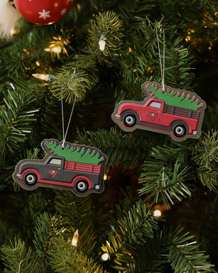 Tampa Bay Buccaneers 2 Pack Flat Metal Truck Ornaments FOCO - FOCO.com