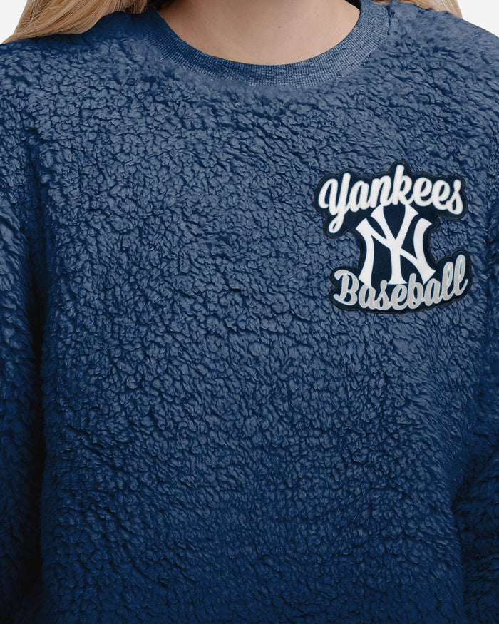 New York Yankees Womens Sherpa Lounge Set FOCO - FOCO.com