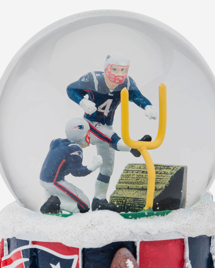 New England Patriots Iconic Moment Snow Globe FOCO - FOCO.com