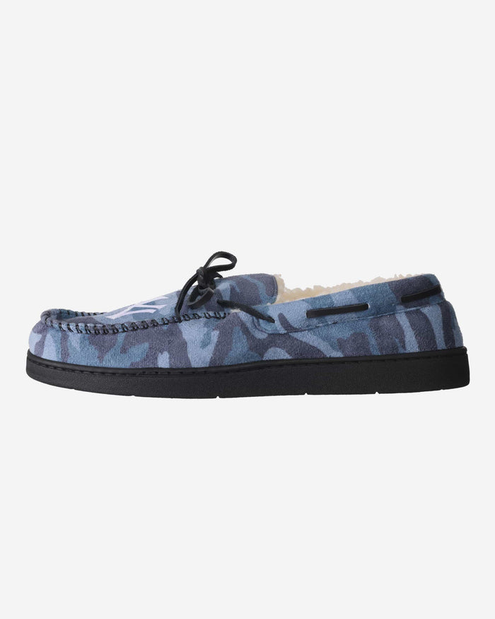 New York Yankees Printed Camo Moccasin Slipper FOCO S - FOCO.com