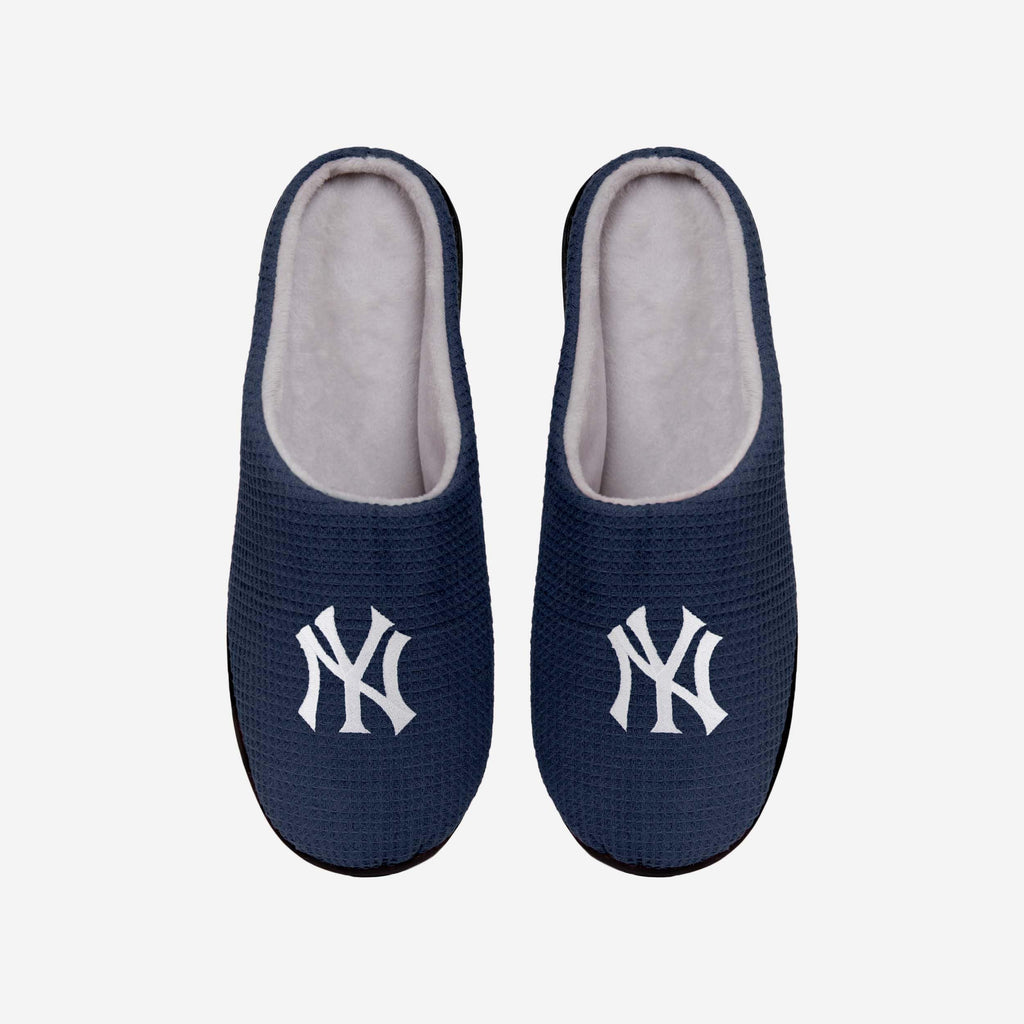 New York Yankees Memory Foam Slide Slipper FOCO S - FOCO.com