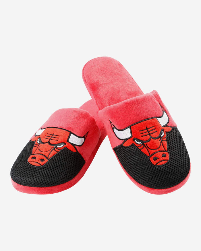 Chicago Bulls Team Logo Staycation Slipper FOCO - FOCO.com