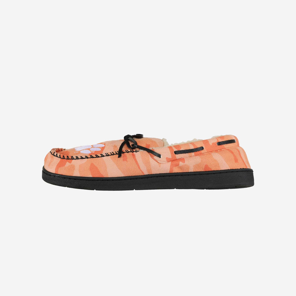 Clemson Tigers Printed Camo Moccasin Slipper FOCO S - FOCO.com