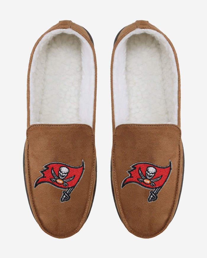 Tampa Bay Buccaneers Beige Moccasin Slipper FOCO - FOCO.com