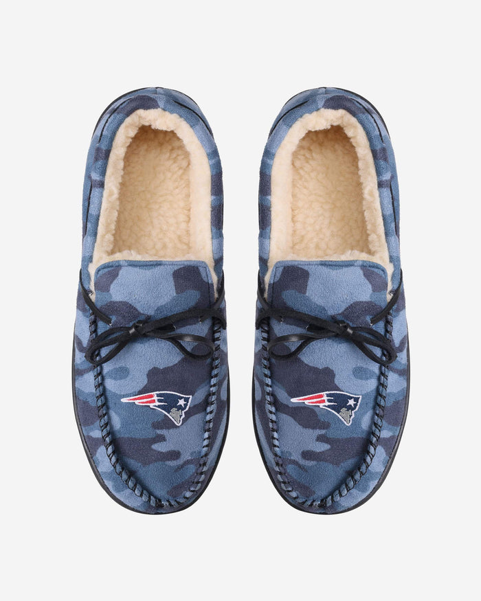 New England Patriots Printed Camo Moccasin Slipper FOCO - FOCO.com