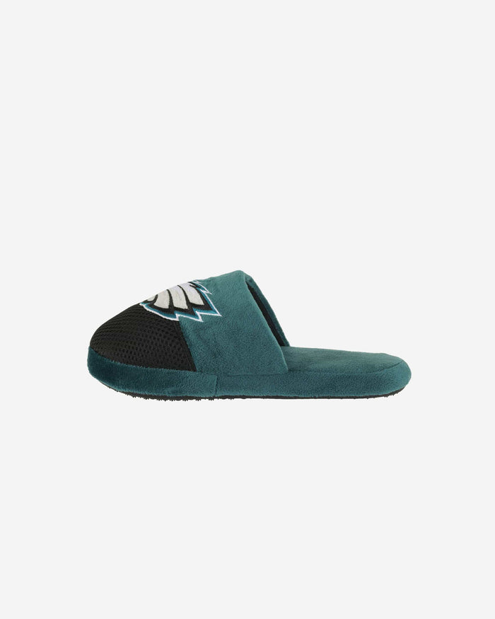 Philadelphia Eagles Youth Team Logo Staycation Slipper FOCO S - FOCO.com