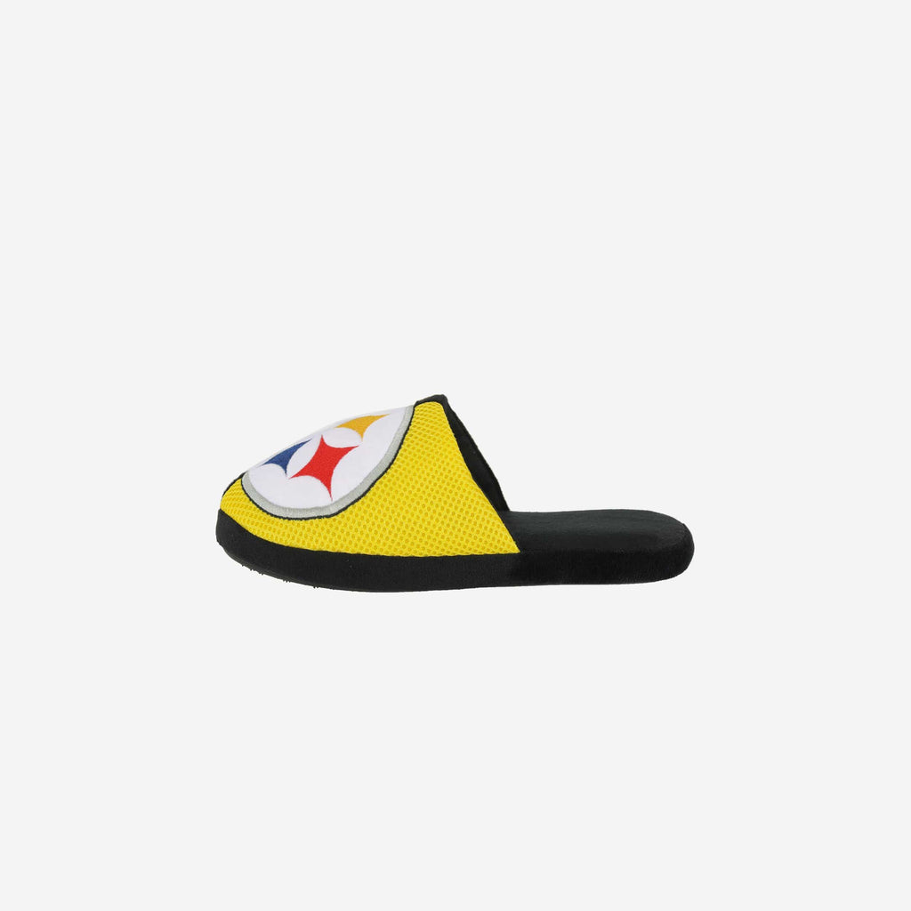 Pittsburgh Steelers Youth Team Logo Staycation Slipper FOCO S - FOCO.com