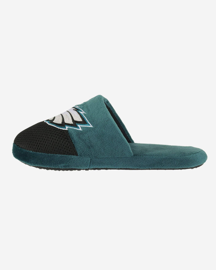 Philadelphia Eagles Team Logo Staycation Slipper FOCO S - FOCO.com