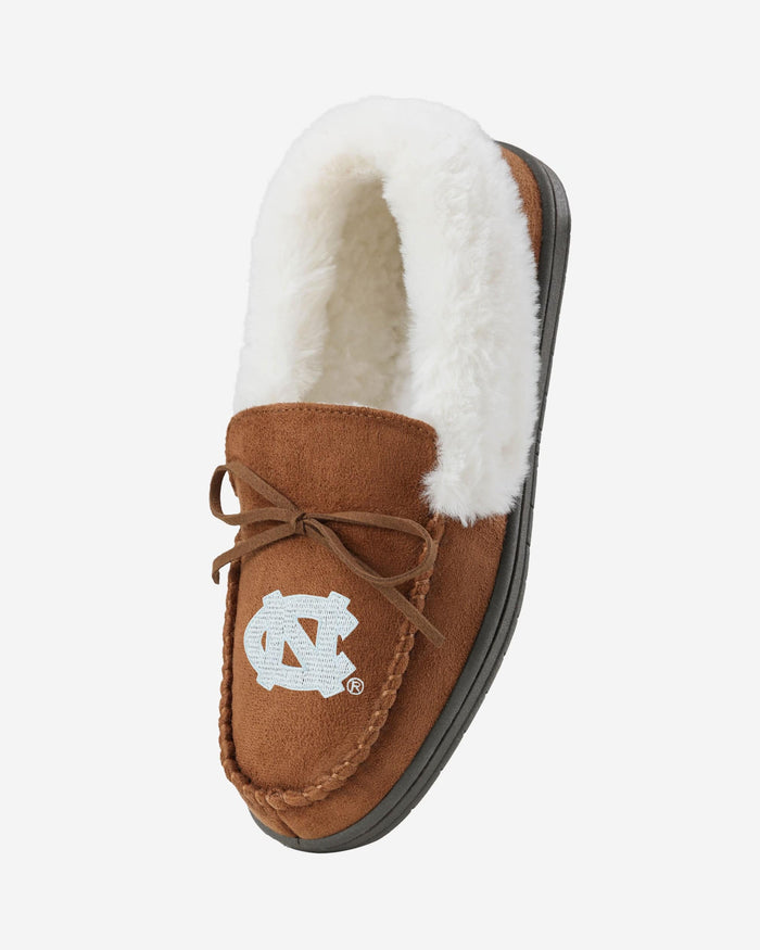 North Carolina Tar Heels Womens Tan Moccasin Slipper FOCO - FOCO.com