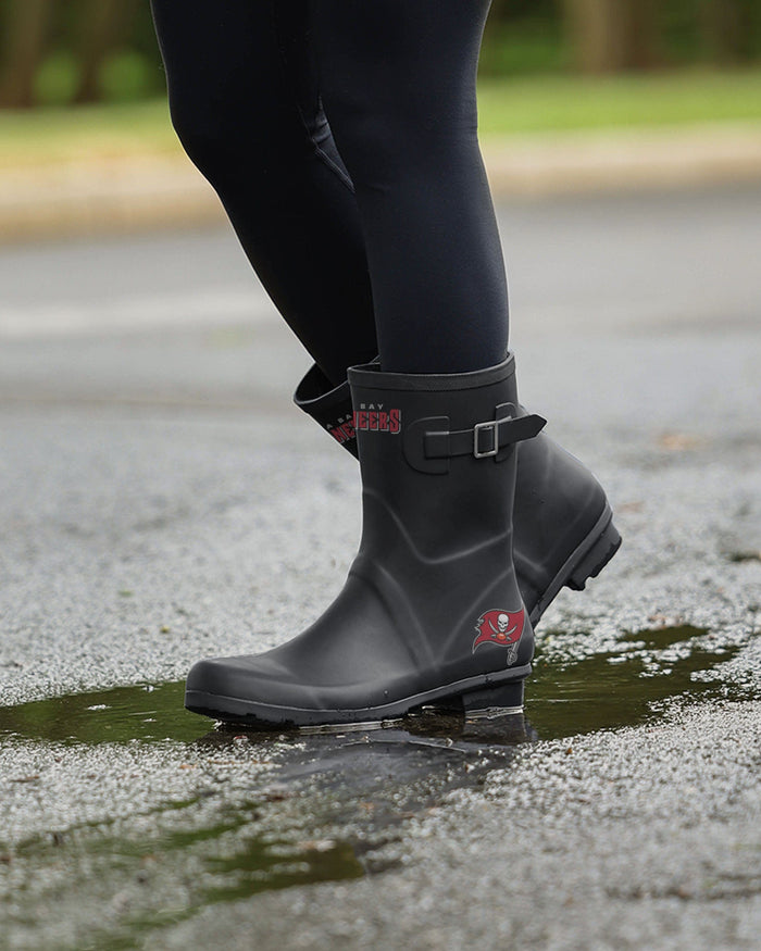 Tampa Bay Buccaneers Womens Storm Ready Rain Boot FOCO - FOCO.com