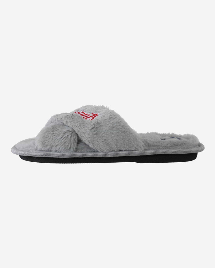New York Giants Womens Script Wordmark Fur Cross Slide FOCO - FOCO.com