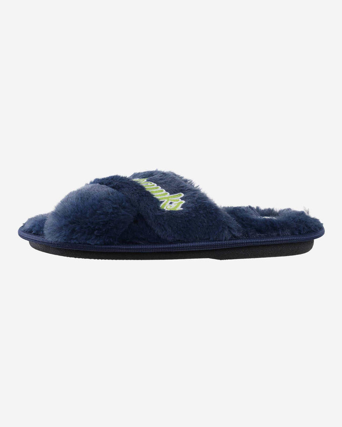 Seattle Seahawks Womens Script Wordmark Fur Cross Slide FOCO - FOCO.com