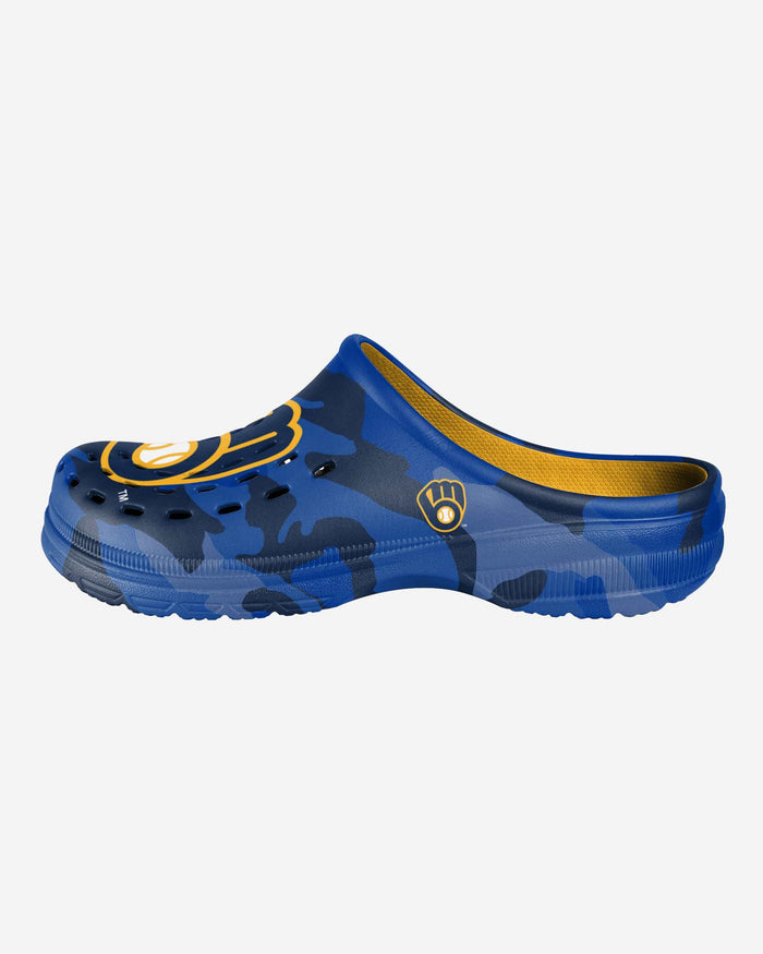 Milwaukee Brewers Tonal Camo Clog FOCO S - FOCO.com