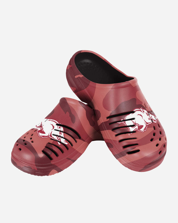 Arkansas Razorbacks Tonal Camo Clog FOCO - FOCO.com