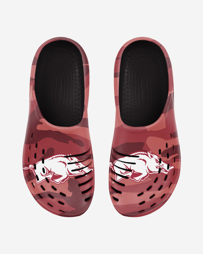 Arkansas Razorbacks Tonal Camo Clog FOCO - FOCO.com