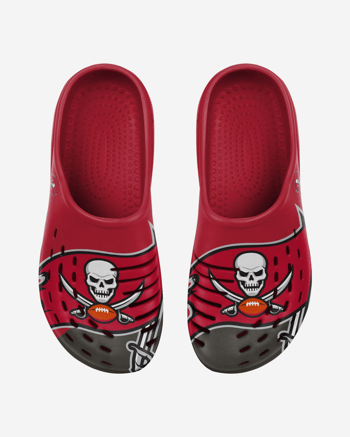 Tampa Bay Buccaneers Colorblock Big Logo Clog FOCO S - FOCO.com