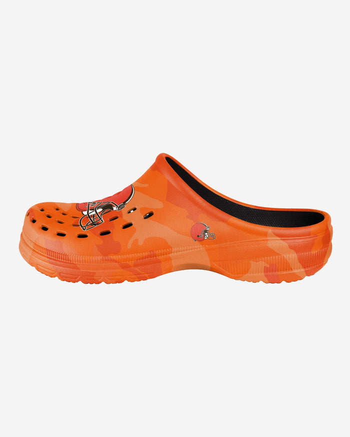 Cleveland Browns Original Tonal Camo Clog FOCO S - FOCO.com