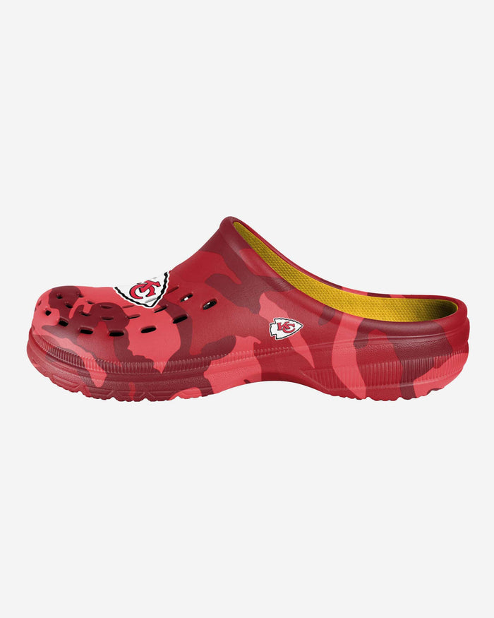 Kansas City Chiefs Original Tonal Camo Clog FOCO S - FOCO.com