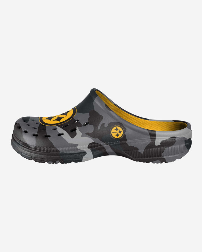 Pittsburgh Steelers Tonal Camo Clog FOCO S - FOCO.com