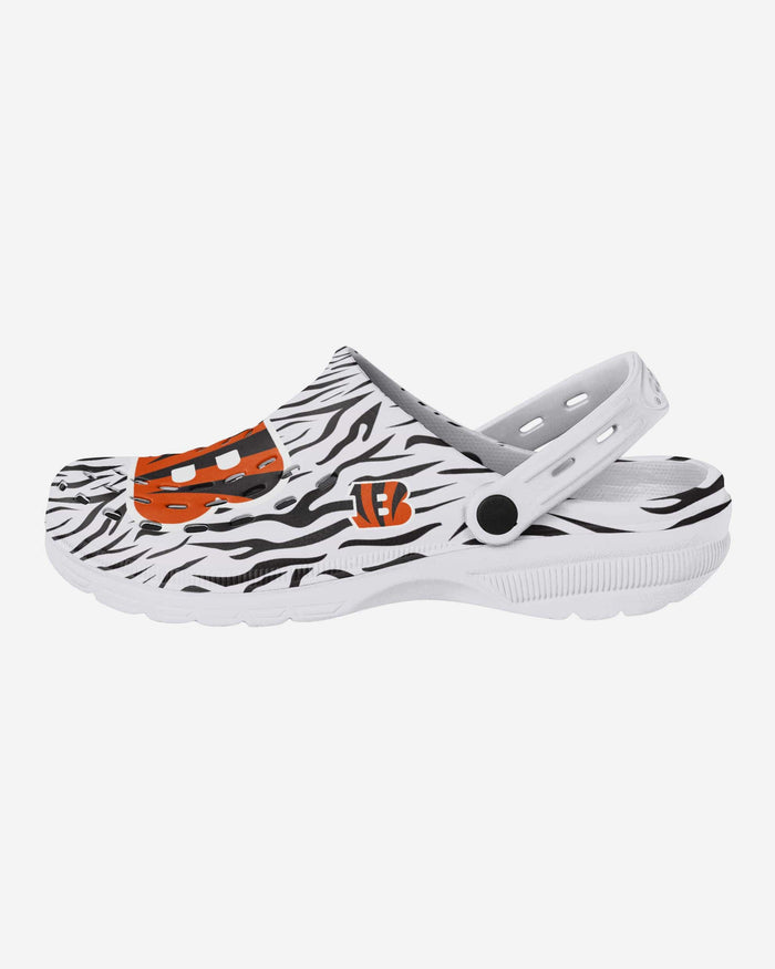 Cincinnati Bengals White Stripe Clog With Strap FOCO S - FOCO.com