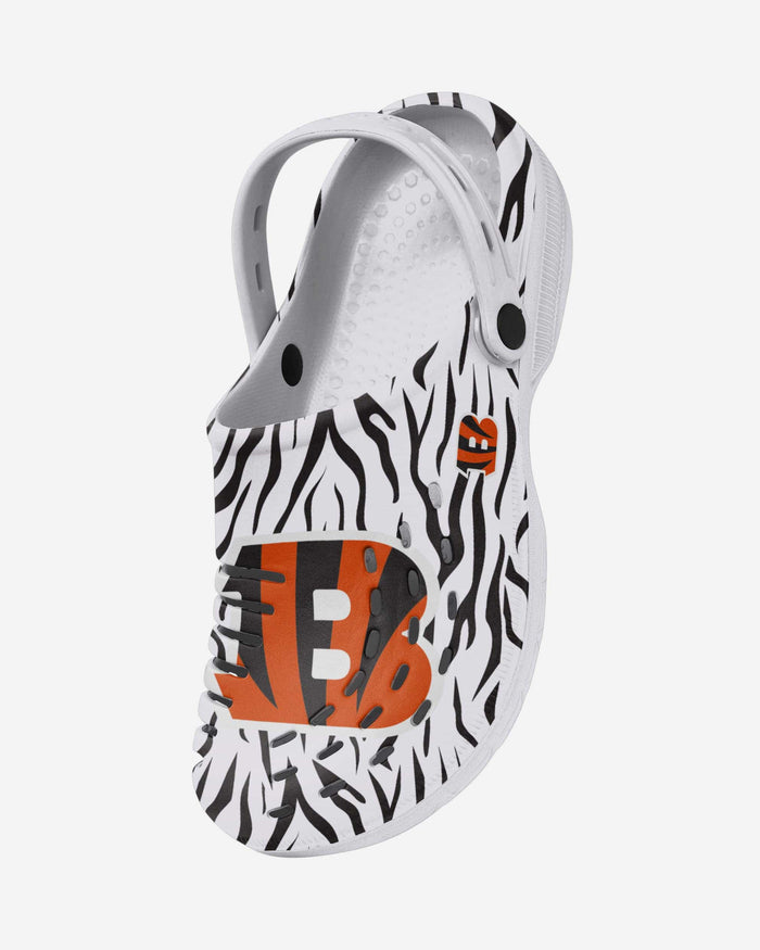 Cincinnati Bengals White Stripe Clog With Strap FOCO - FOCO.com