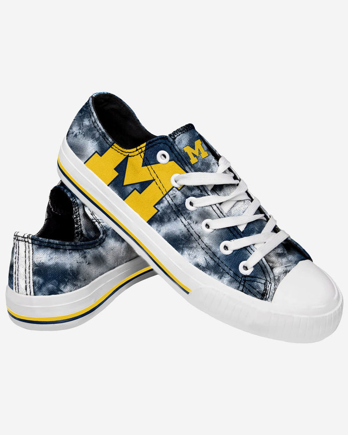 Michigan Wolverines Womens Low Top Tie-Dye Canvas Shoe FOCO - FOCO.com