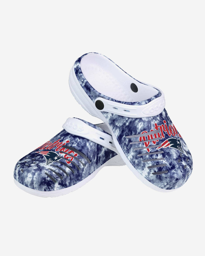 New England Patriots Womens Cloudie Clog With Strap FOCO - FOCO.com