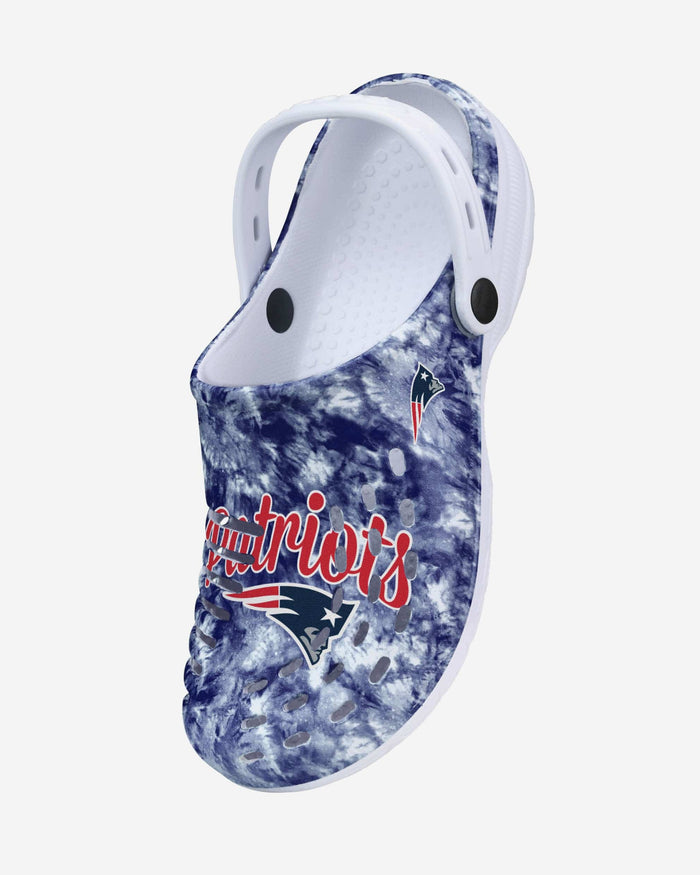 New England Patriots Womens Cloudie Clog With Strap FOCO - FOCO.com