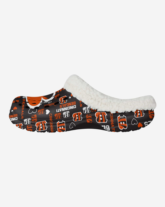 Cincinnati Bengals Womens Sherpa Lined Logo Love Clog FOCO S - FOCO.com