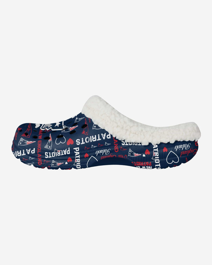 New England Patriots Womens Sherpa Lined Logo Love Clog FOCO S - FOCO.com