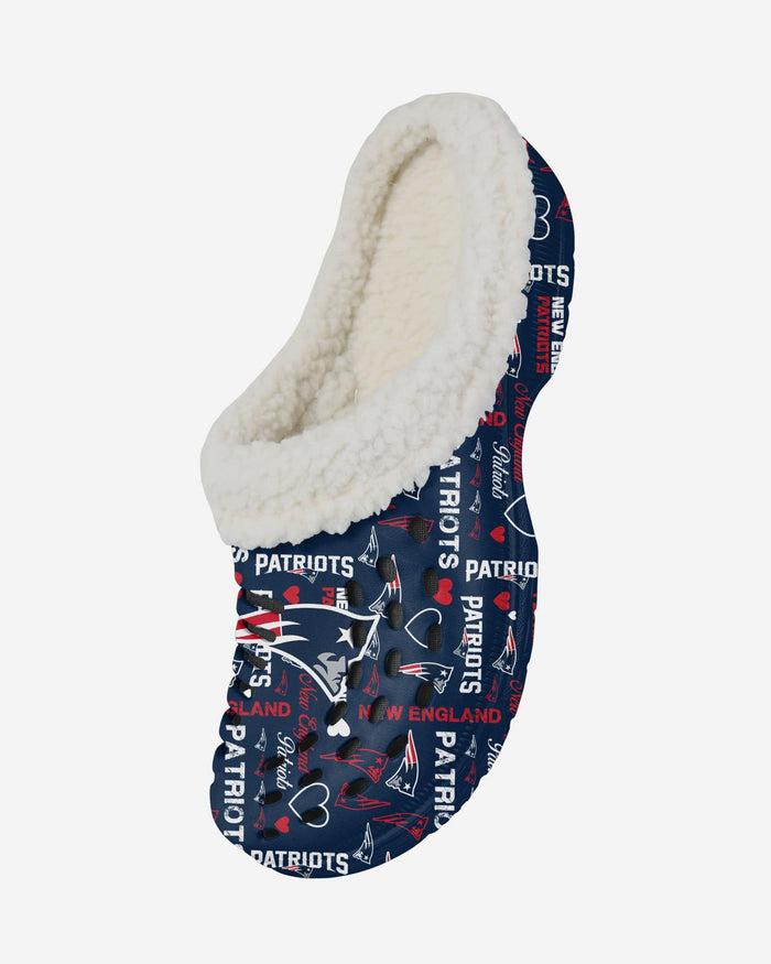 New England Patriots Womens Sherpa Lined Logo Love Clog FOCO - FOCO.com