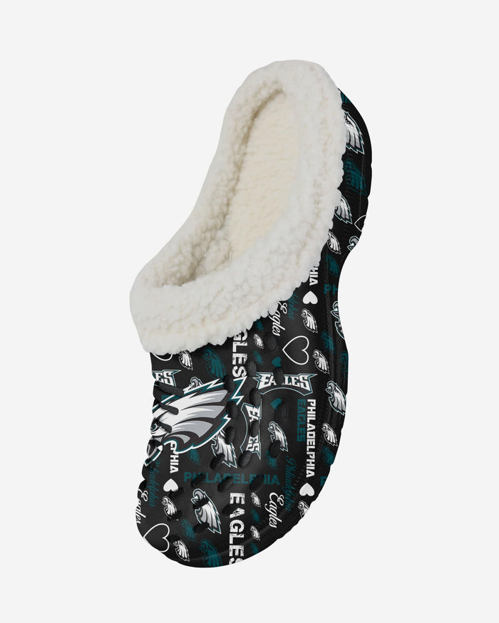 Philadelphia Eagles Womens Sherpa Lined Logo Love Clog FOCO - FOCO.com