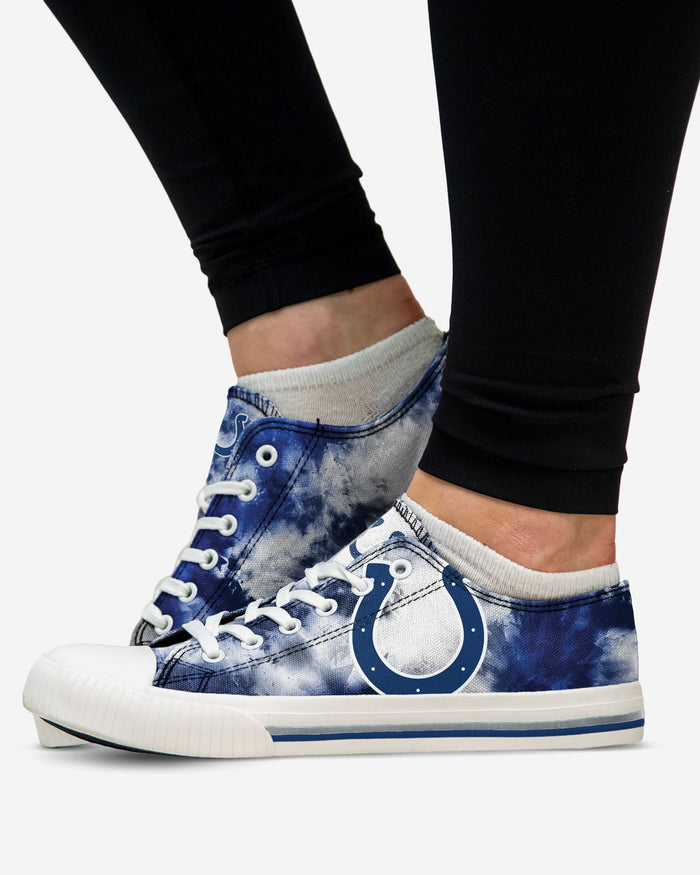 Indianapolis Colts Womens Low Top Tie-Dye Canvas Shoe FOCO - FOCO.com