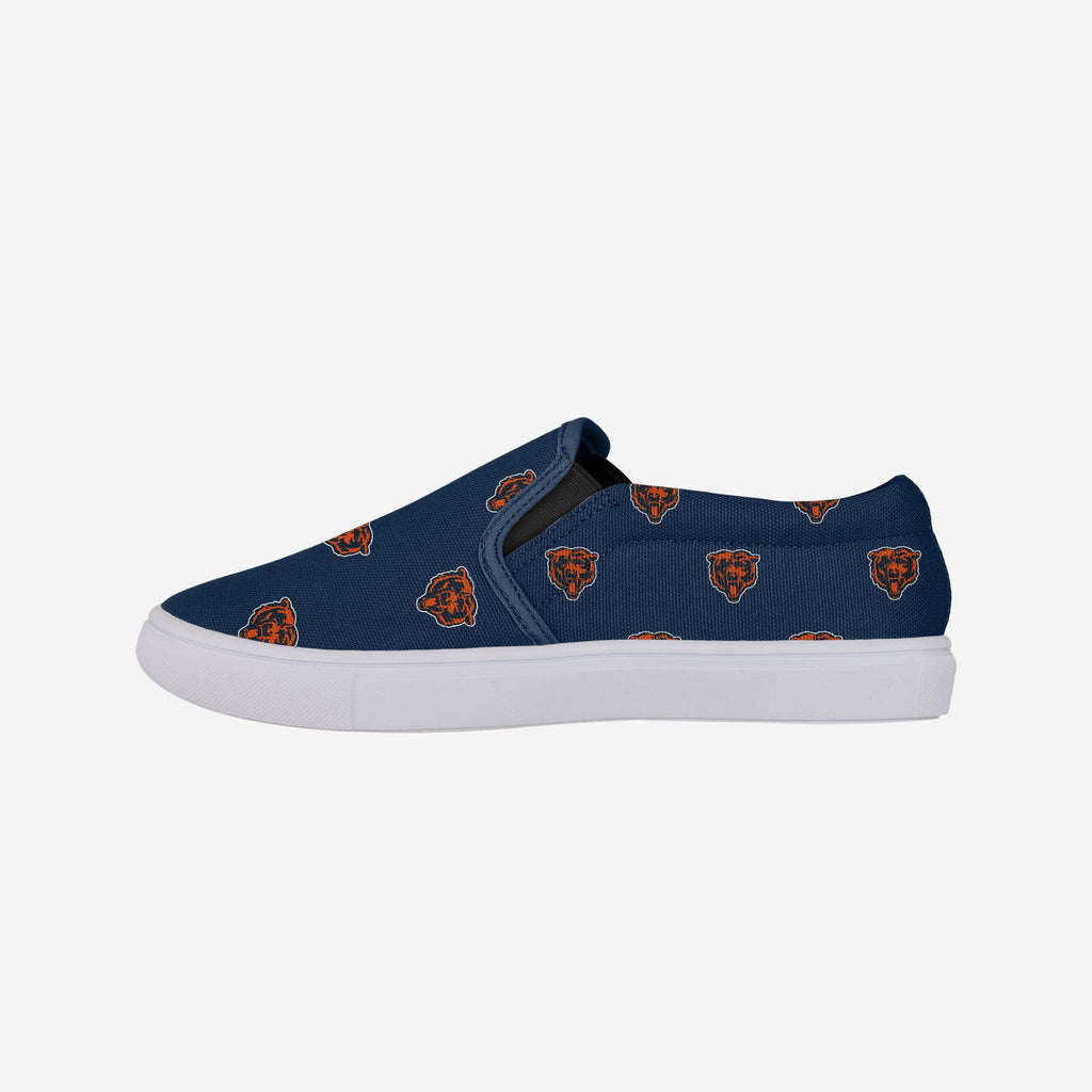 Chicago Bears Womens Repeat Logo Slip On Canvas Shoe FOCO 6 - FOCO.com