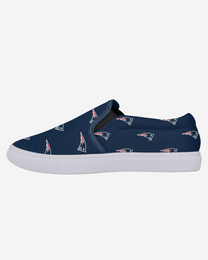 New England Patriots Womens Repeat Logo Slip On Canvas Shoe FOCO 6 - FOCO.com