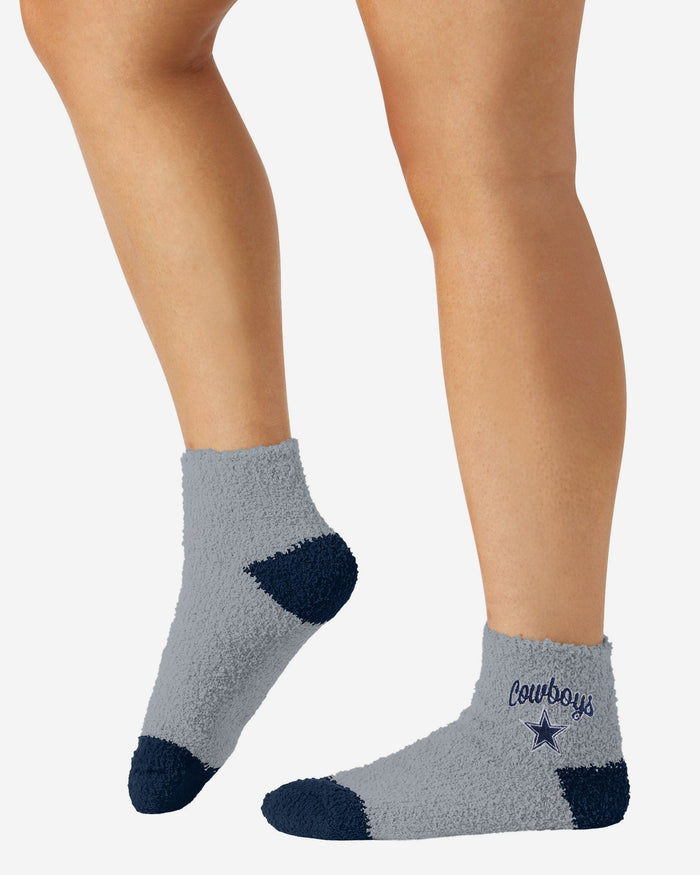 Dallas Cowboys 2 Pack Womens Script Logo Fuzzy Ankle Socks FOCO - FOCO.com