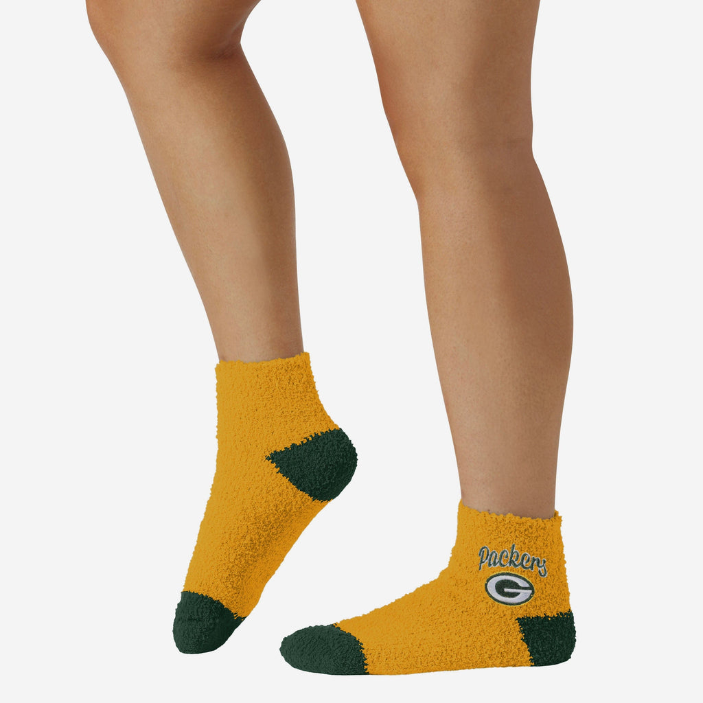 Green Bay Packers 2 Pack Womens Script Logo Fuzzy Ankle Socks FOCO