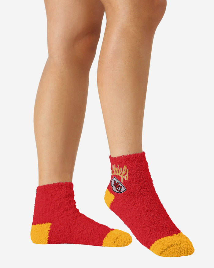 Kansas City Chiefs 2 Pack Womens Script Logo Fuzzy Ankle Socks FOCO - FOCO.com