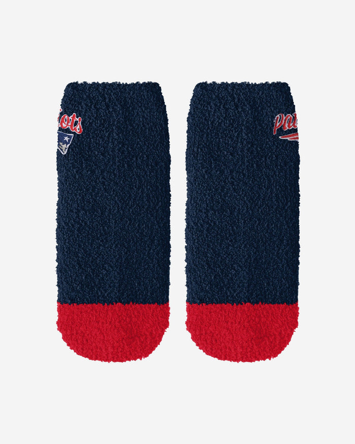 New England Patriots 2 Pack Womens Script Logo Fuzzy Ankle Socks FOCO - FOCO.com